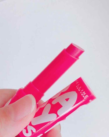 リップクリーム ピンクグロウ/MAYBELLINE NEW YORK/リップケアを使ったクチコミ(2枚目)