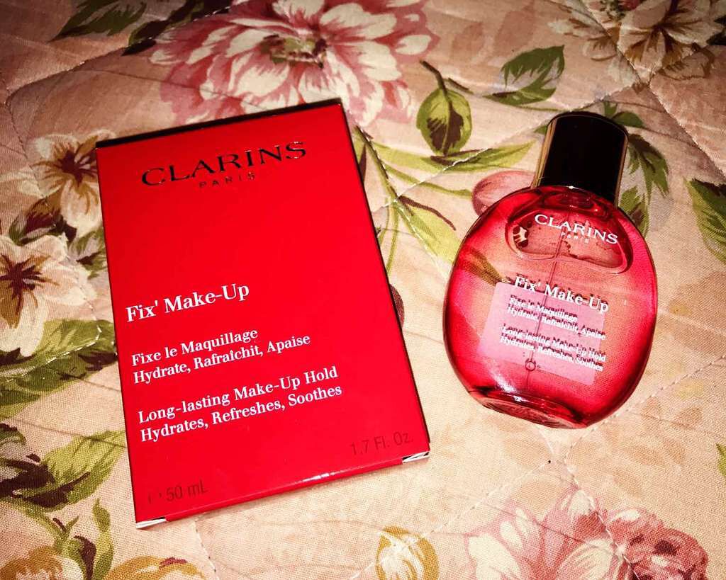 フィックス メイクアップ/CLARINS/ミスト状化粧水を使ったクチコミ（1枚目）