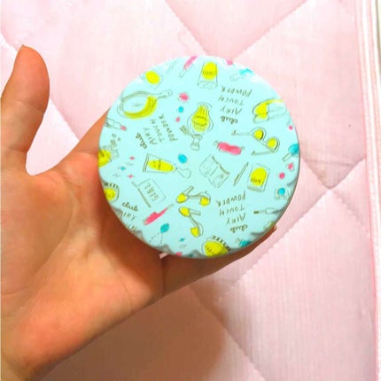 エアリータッチパウダー/クラブ/プレストパウダーを使ったクチコミ(1枚目)