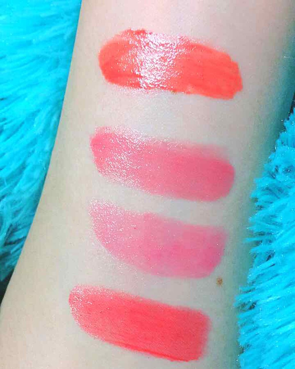 ラスティンググロスリップ/CEZANNE/口紅を使ったクチコミ(1枚目)