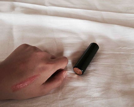 ラプソリュ ルージュ ラ バーズ/LANCOME/リップクリームを使ったクチコミ(2枚目)