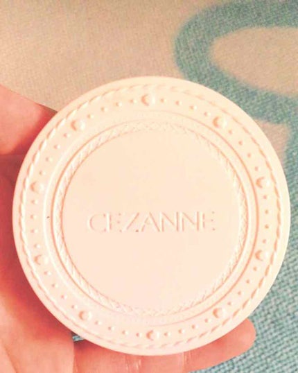 UVクリアフェイスパウダー/CEZANNE/プレストパウダーを使ったクチコミ(1枚目)