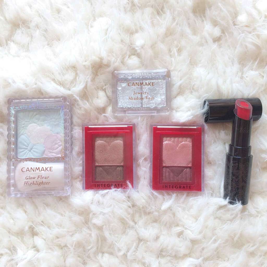 グロウフルールハイライター/キャンメイク/パウダーハイライトを使ったクチコミ(1枚目)