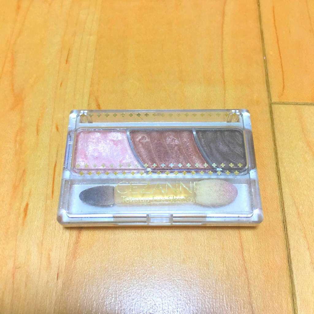 トーンアップアイシャドウ/CEZANNE/アイシャドウパレットを使ったクチコミ（1枚目）