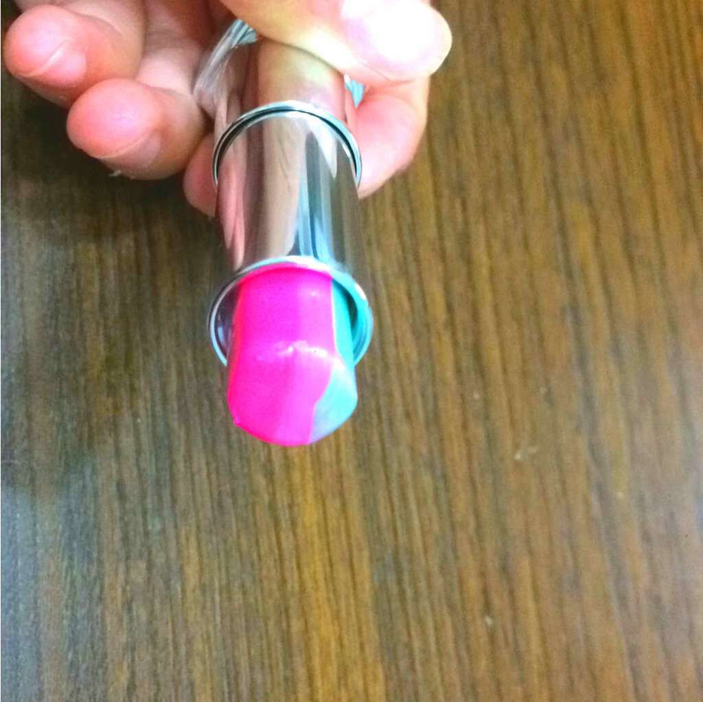 リップ フラッシュ ビッテン ストロボ/MAYBELLINE NEW YORK/口紅を使ったクチコミ（2枚目）