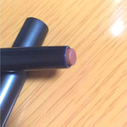 Burberry Beauty フェイスコントゥアのクチコミ「Burberry フェイスントゥア01
ツヤ肌メイクが好きで、クッションファンデを愛用してま.....」(3枚目)