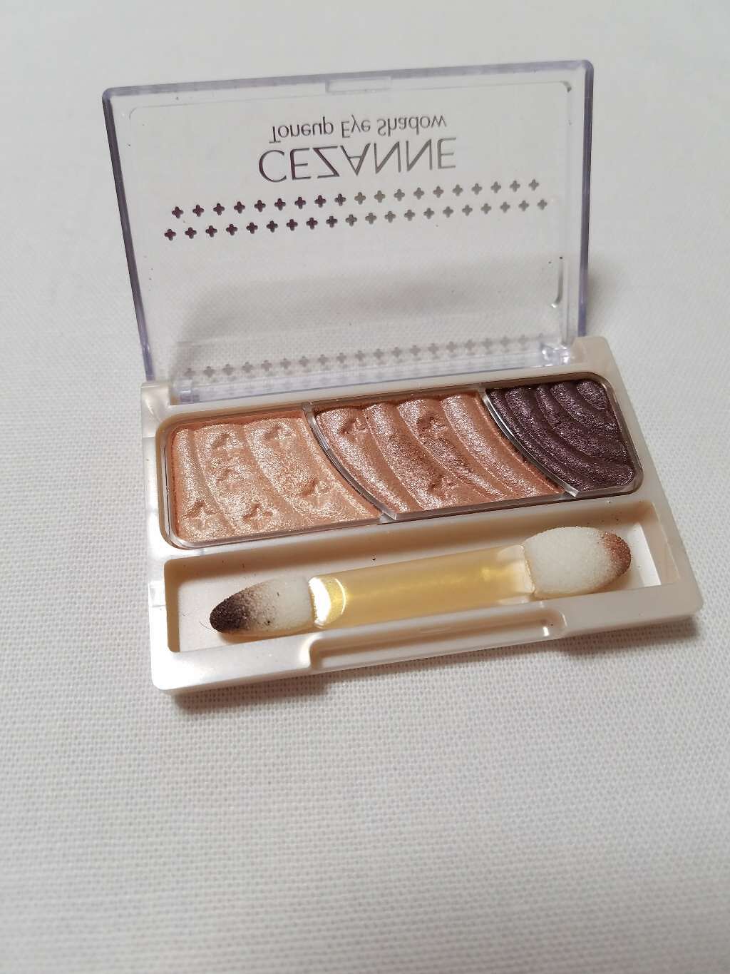 トーンアップアイシャドウ/CEZANNE/アイシャドウパレットを使ったクチコミ(2枚目)