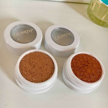 Super Shock Shadow/ColourPop/パウダーアイシャドウを使ったクチコミ（3枚目）