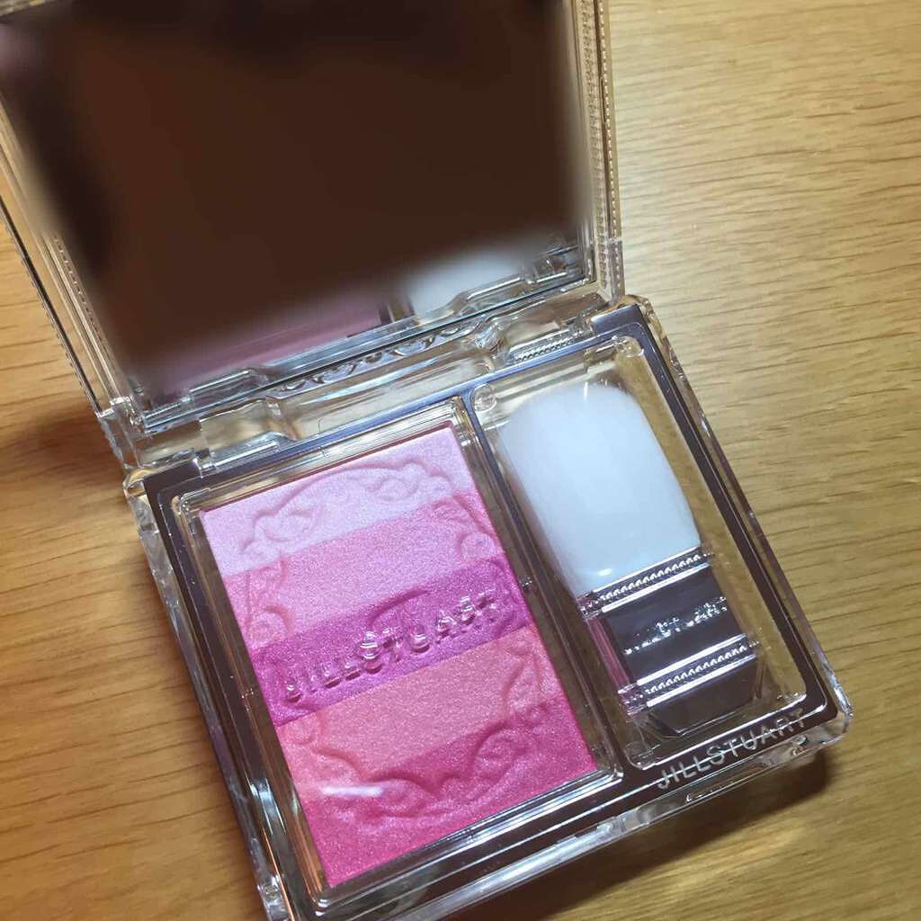 ブルーミングデュー オイルインブラッシュ/JILL STUART/パウダーチークを使ったクチコミ(1枚目)