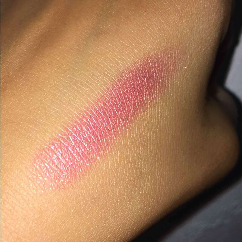 ルックアット マイアイジュエル/ETUDE/単色アイシャドウを使ったクチコミ（2枚目）