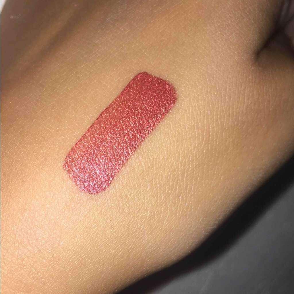 Kylie LIPSTICK REIGN/Kylie Cosmetics/口紅を使ったクチコミ(3枚目)