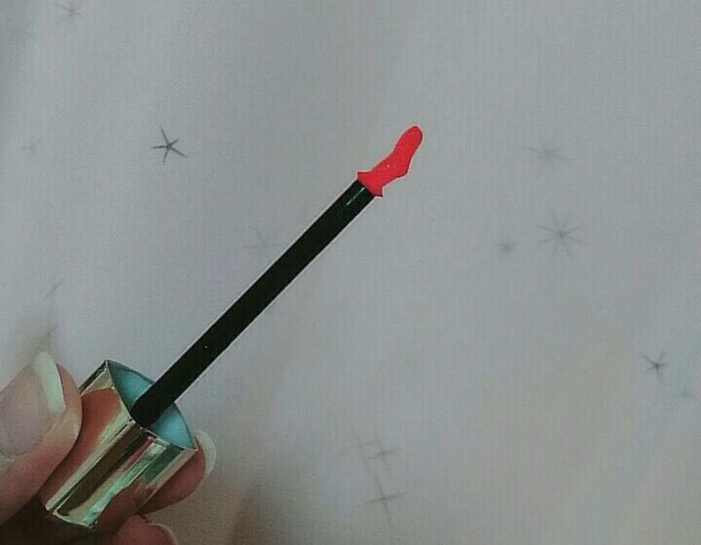 ユイルカレス/ロレアル パリ/リップグロスを使ったクチコミ(2枚目)