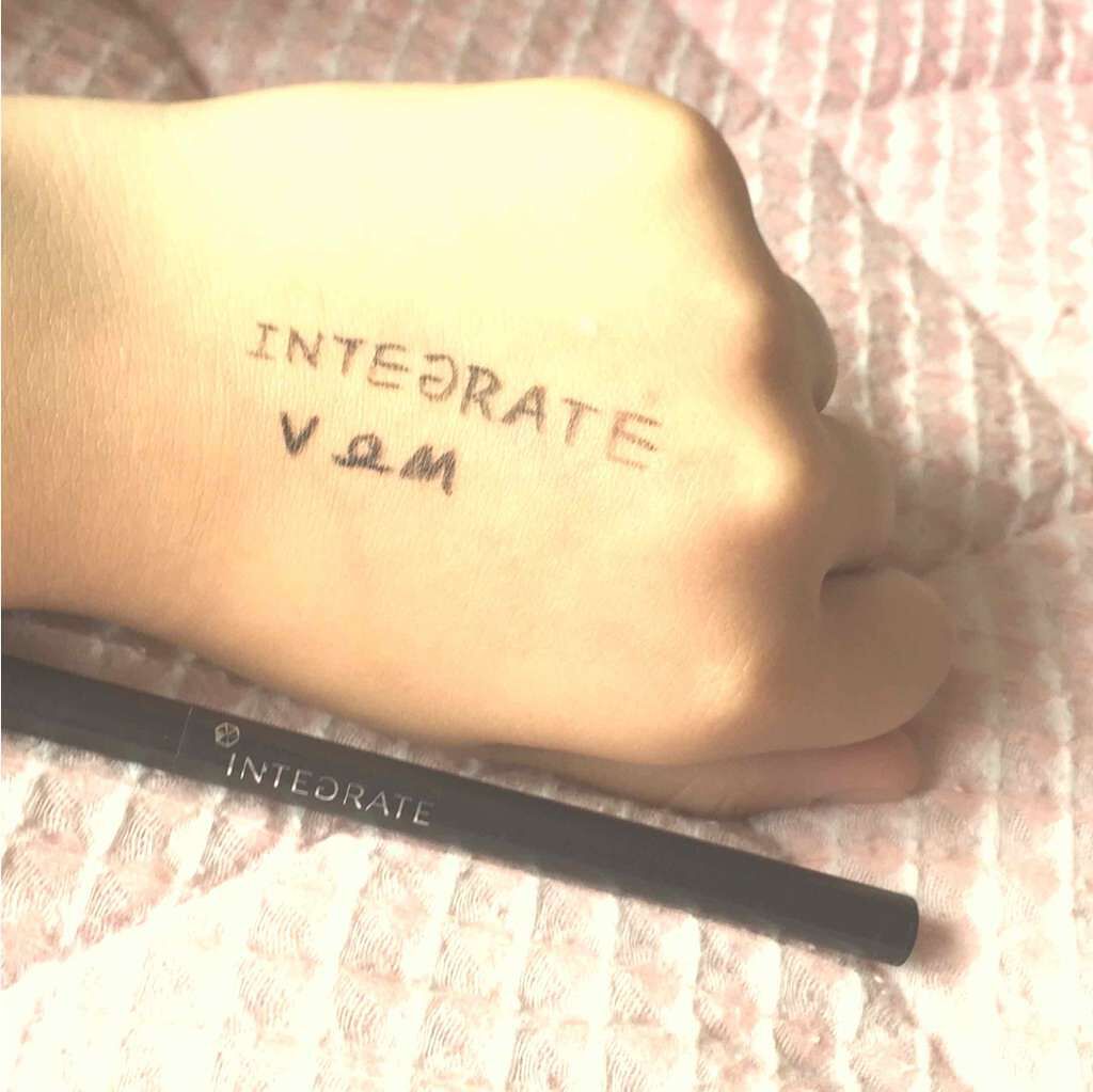 スリムリキッドアイライナーEX/インテグレート/リキッドアイライナーを使ったクチコミ（2枚目）