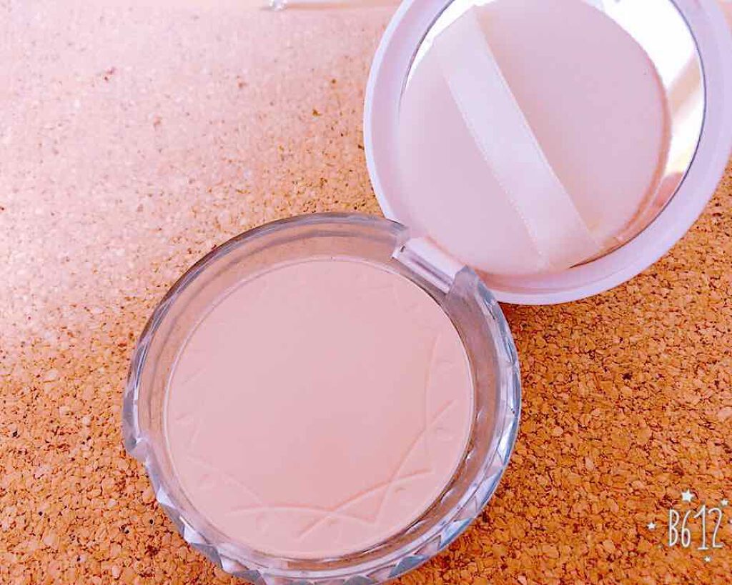 UVクリアフェイスパウダー/CEZANNE/プレストパウダーを使ったクチコミ(2枚目)