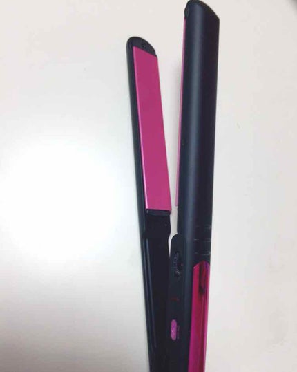 ストレートアイロン VSI-1010/VIDAL SASSOON Pink Series(ヴィダルサスーン ピンクシリーズ)/ストレートアイロンを使ったクチコミ(1枚目)