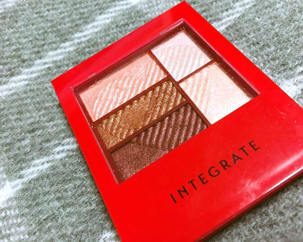 トリプルレシピアイズ/インテグレート/アイシャドウパレットを使ったクチコミ(2枚目)