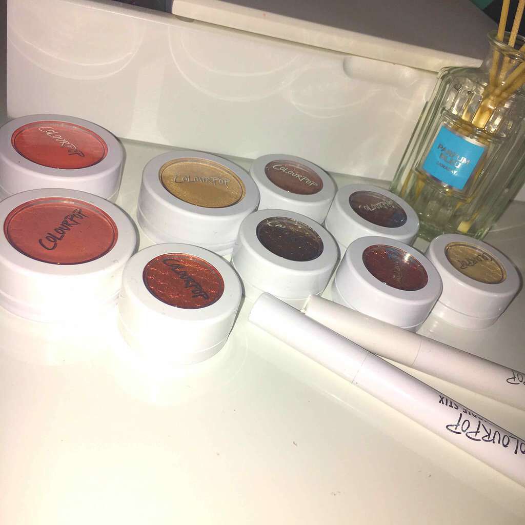 Super Shock Shadow/ColourPop/単色アイシャドウを使ったクチコミ(1枚目)