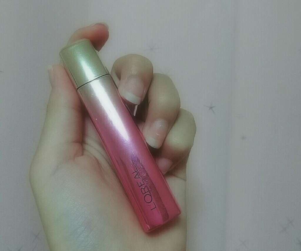 ユイルカレス/ロレアル パリ/リップグロスを使ったクチコミ(1枚目)