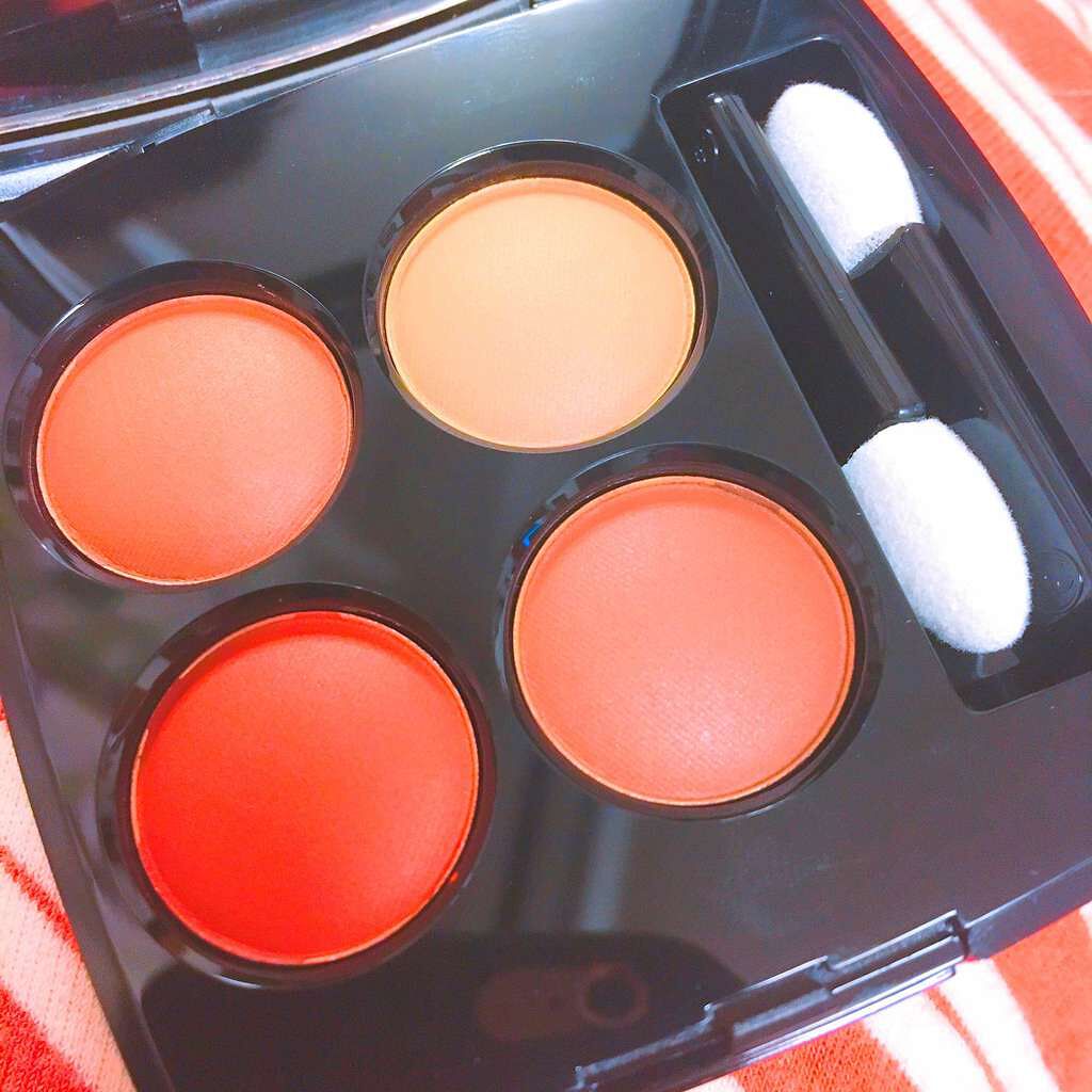 レ キャトル オンブル/CHANEL/アイシャドウパレットを使ったクチコミ(1枚目)