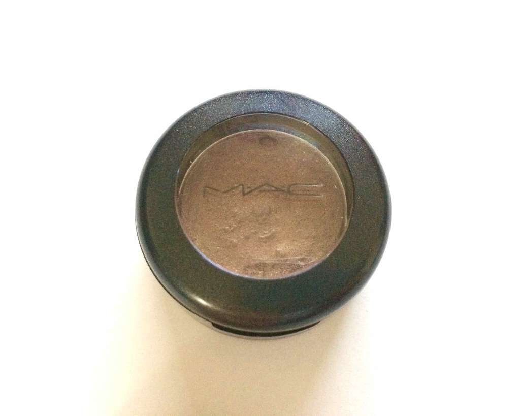 スモール アイシャドウ/M・A・C/単色アイシャドウを使ったクチコミ(1枚目)