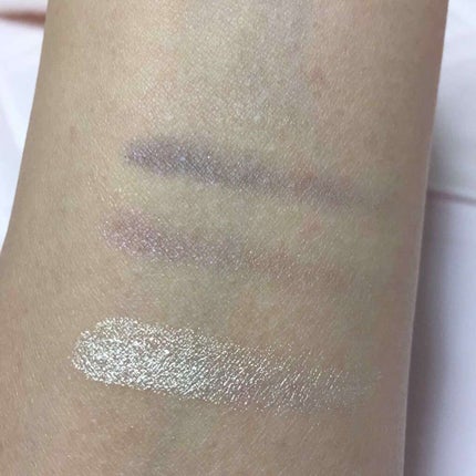 トーンアップアイシャドウ/CEZANNE/アイシャドウパレットを使ったクチコミ(2枚目)