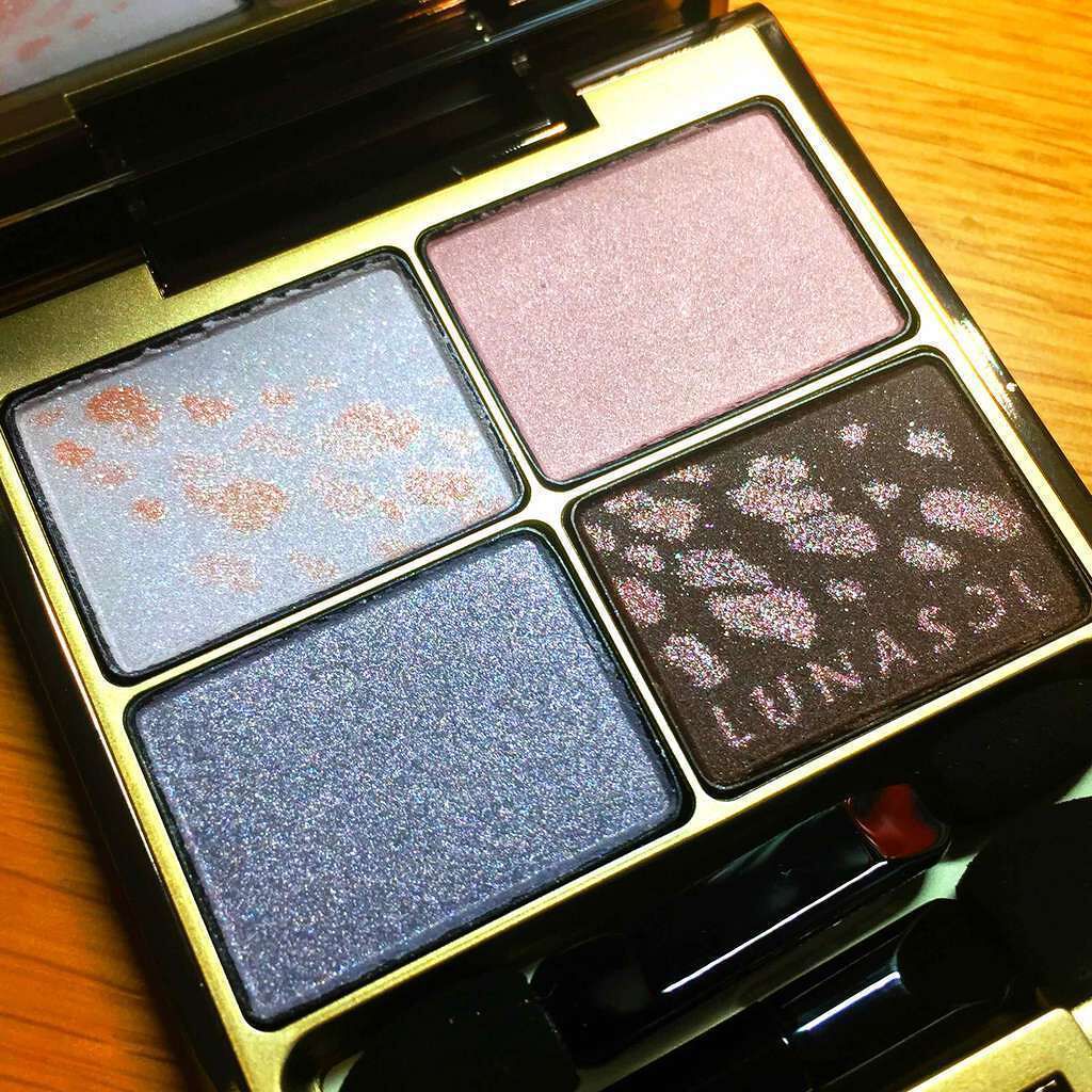 シャインフォールアイズ/LUNASOL/アイシャドウパレットを使ったクチコミ(2枚目)