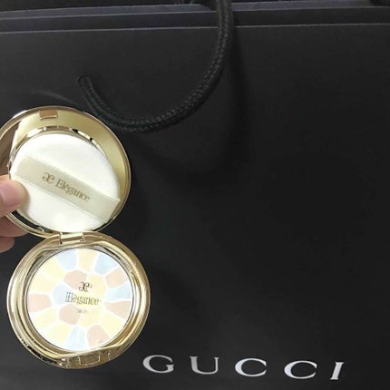 ラ プードル オートニュアンス/Elégance/プレストパウダーを使ったクチコミ(1枚目)