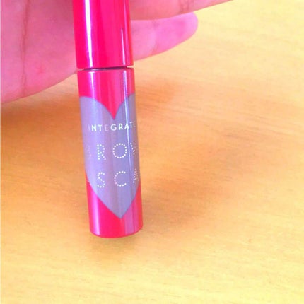 ニュアンスアイブローマスカラ/インテグレート/眉マスカラを使ったクチコミ(1枚目)