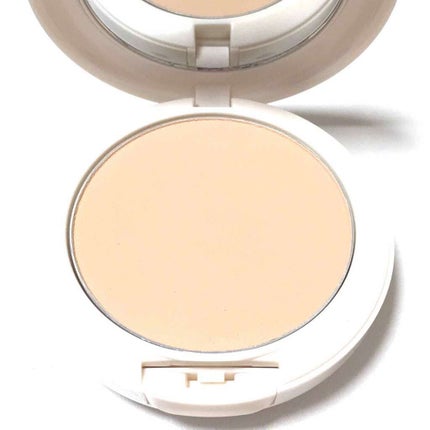 ライトフル C+ SPF 30 ファンデーション/M・A・C/パウダーファンデーションを使ったクチコミ(2枚目)