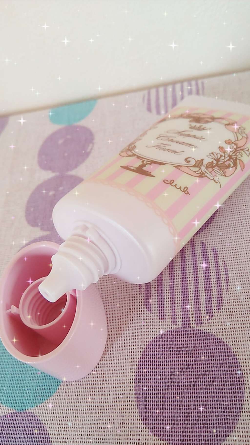 すっぴんクリーム マシュマロマット(パステルローズの香り)/クラブ/化粧下地を使ったクチコミ(4枚目)