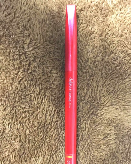 「密着アイライナー」繰り出しペンシル/デジャヴュ/ペンシルアイライナーを使ったクチコミ(1枚目)