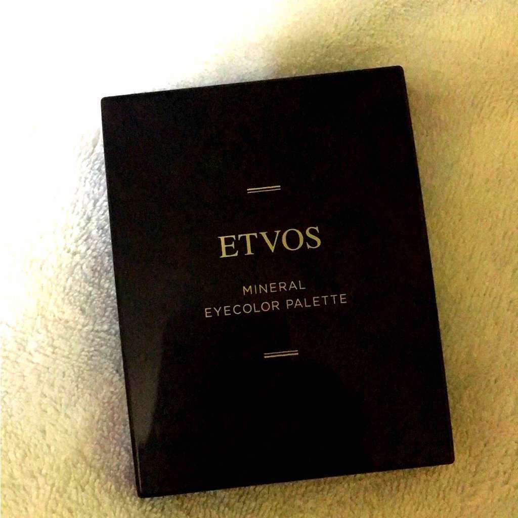 ミネラルアイカラーパレット ショコラベージュ/エトヴォス/アイシャドウパレットを使ったクチコミ（1枚目）