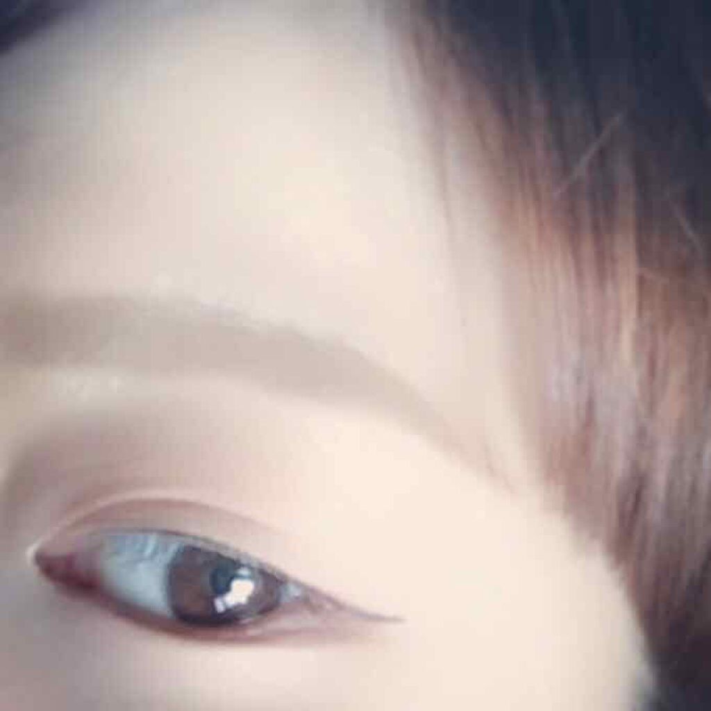 ミッシュブルーミン リキッドアイライナーのクチコミ「BEAUTYAWARD＊VoCE＊
楽天市場で👑三冠👑を獲得！
sweet BESTCOSME.....」（2枚目）