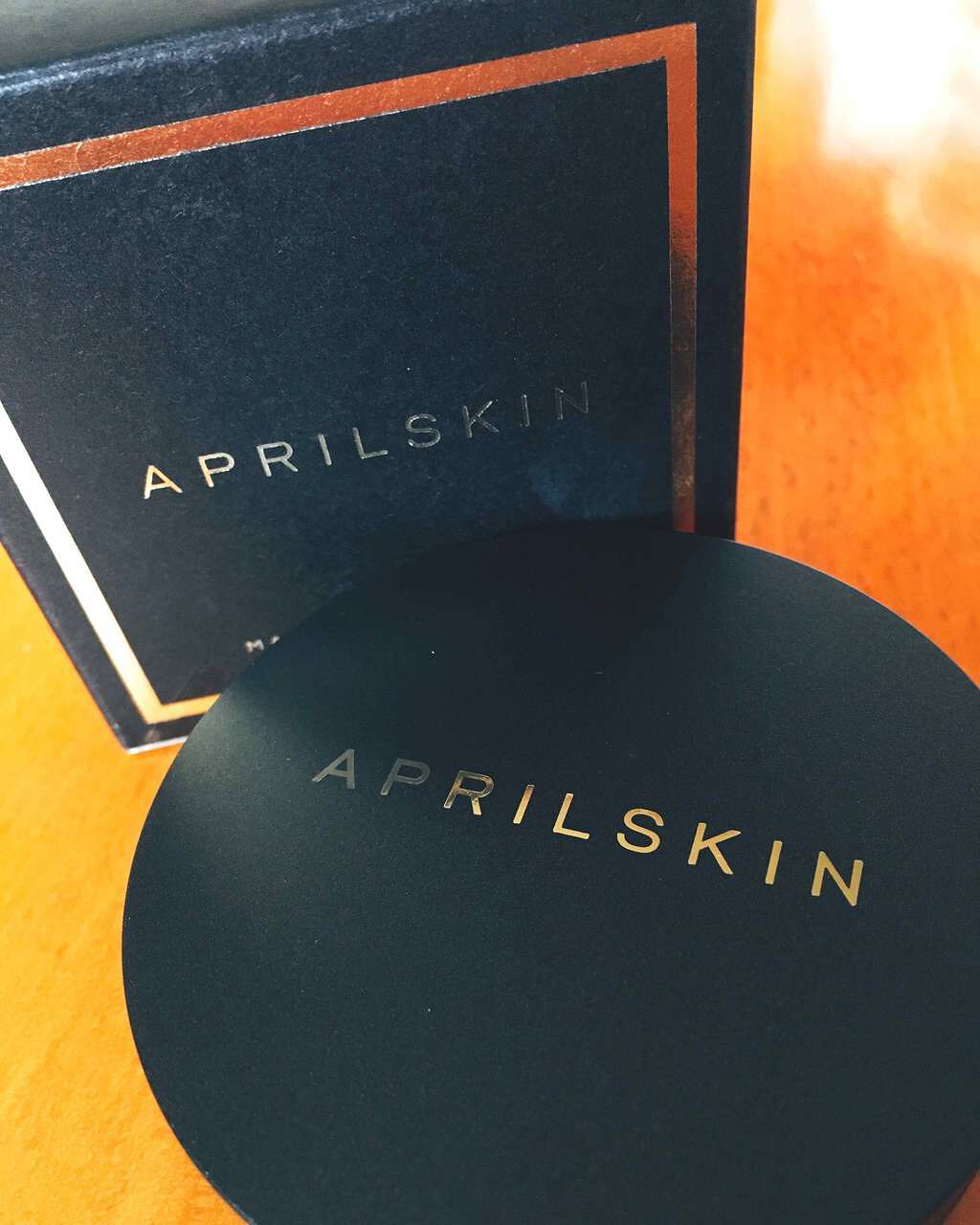 マジックスノークッション ブラック 2.0/APRILSKIN/クッションファンデーションを使ったクチコミ（1枚目）