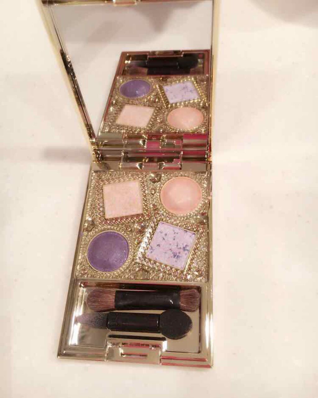 エレガンス ヌーヴェル アイズ/Elégance/アイシャドウパレットを使ったクチコミ(1枚目)