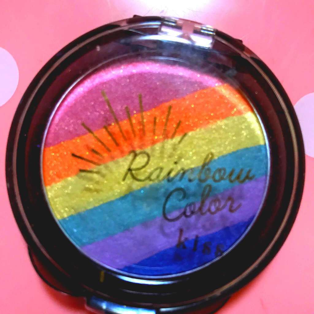 KISS NEW YORK レインボウアイシャドウ