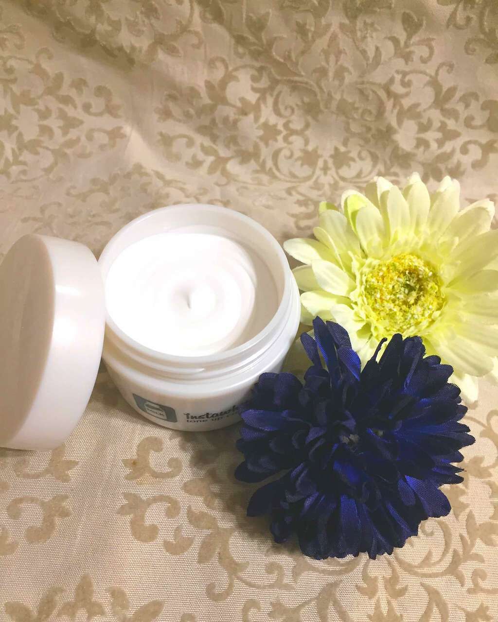 Instawhite トーンアップクリーム/Instawhite/化粧下地を使ったクチコミ(2枚目)