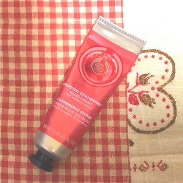 ハンドクリーム フロステッドベリーズ/THE BODY SHOP/ハンドクリームを使ったクチコミ（1枚目）