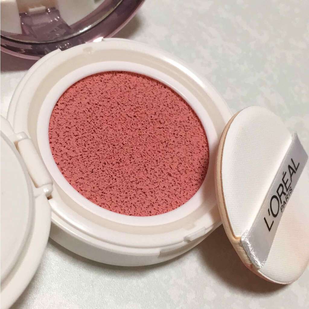 ルーセントマジック クッションブラッシュ/ロレアル パリ/ジェル・クリームチークを使ったクチコミ(2枚目)