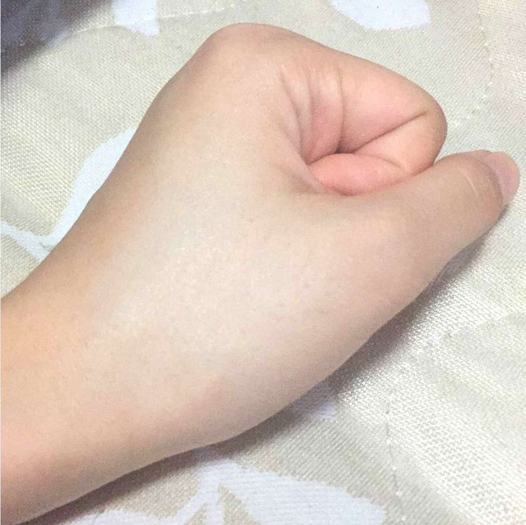 evergreenn7 on LIPS 「わたしが普段使用している下地です!2年ほど前からずっと使い続け..」(3枚目)