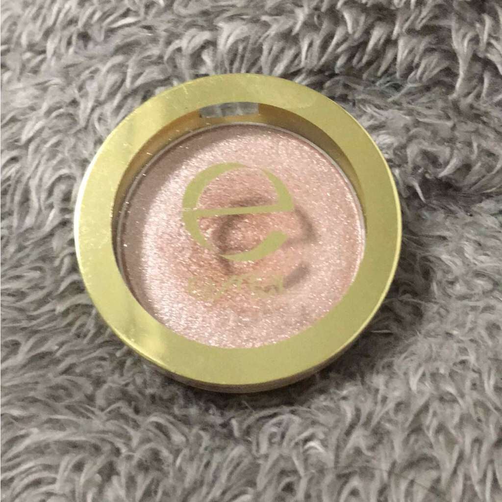 シャイニーシャドウ N/excel/単色アイシャドウを使ったクチコミ(1枚目)