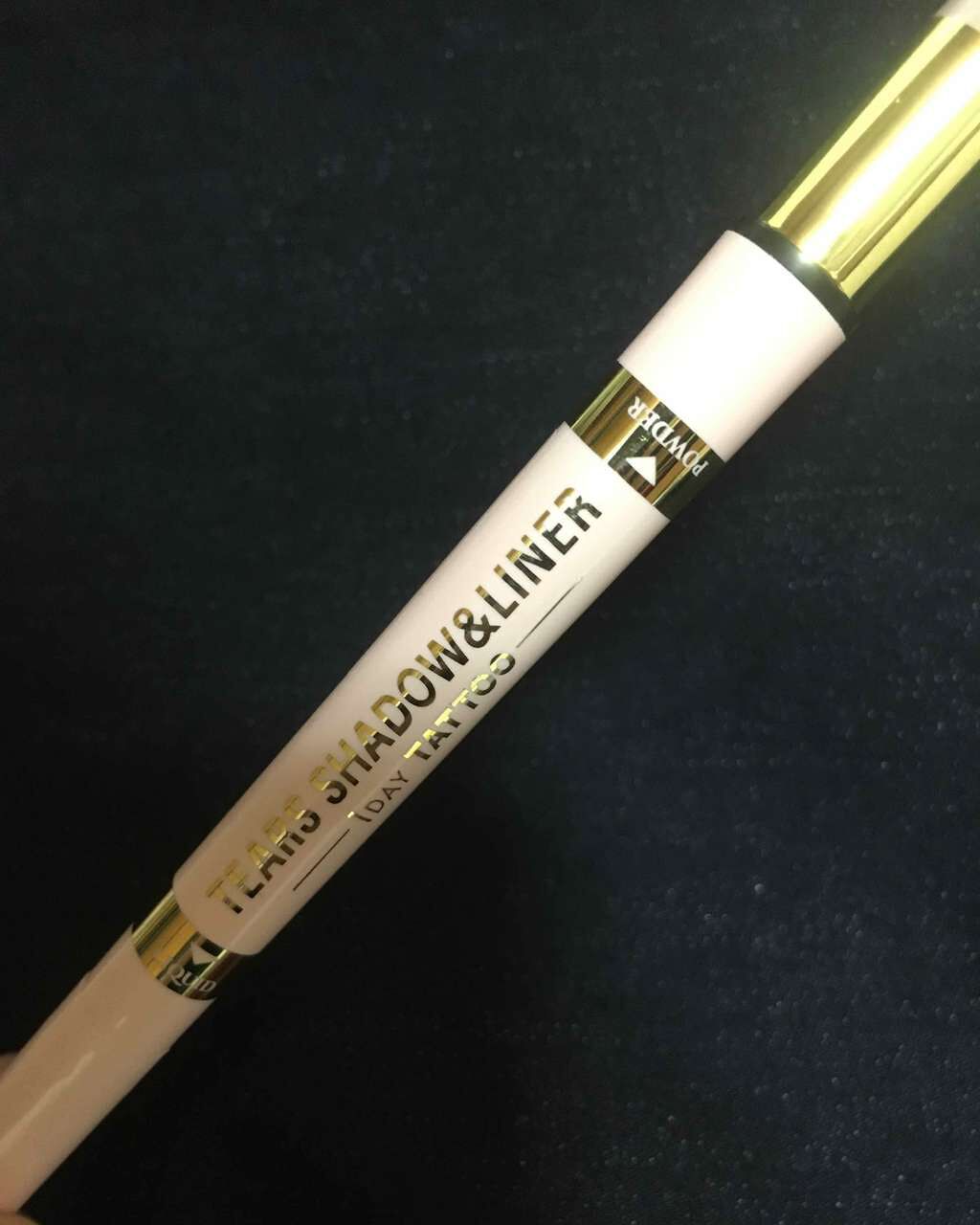 ティアーズシャドウ＆ライナー 02 シアーベージュ・ライトブラウン/K-パレット/スティックアイシャドウを使ったクチコミ（1枚目）