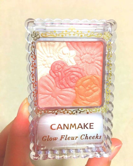グロウフルールチークス/キャンメイク/パウダーチークを使ったクチコミ(1枚目)
