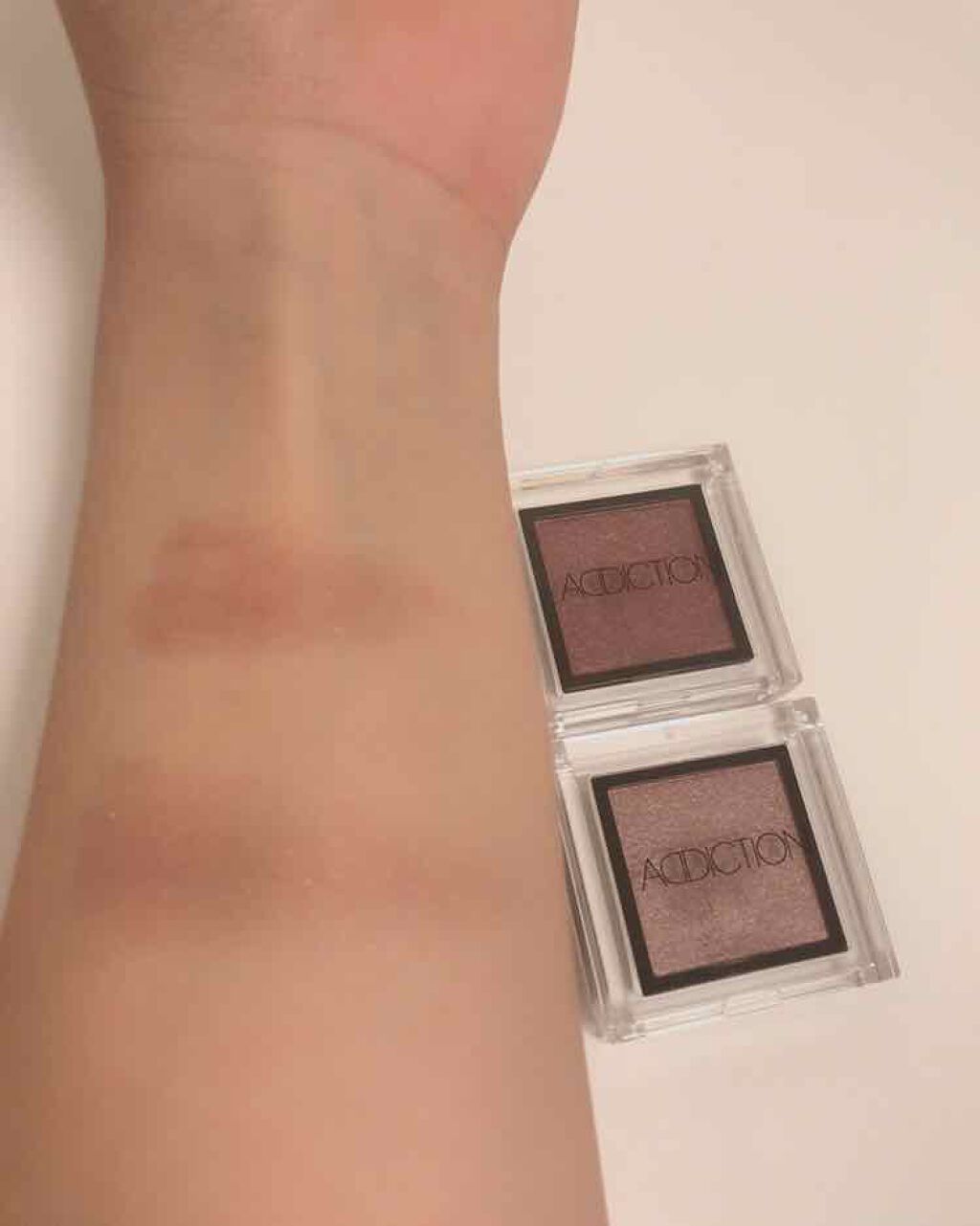 アディクション ザ アイシャドウ/ADDICTION/単色アイシャドウを使ったクチコミ（2枚目）