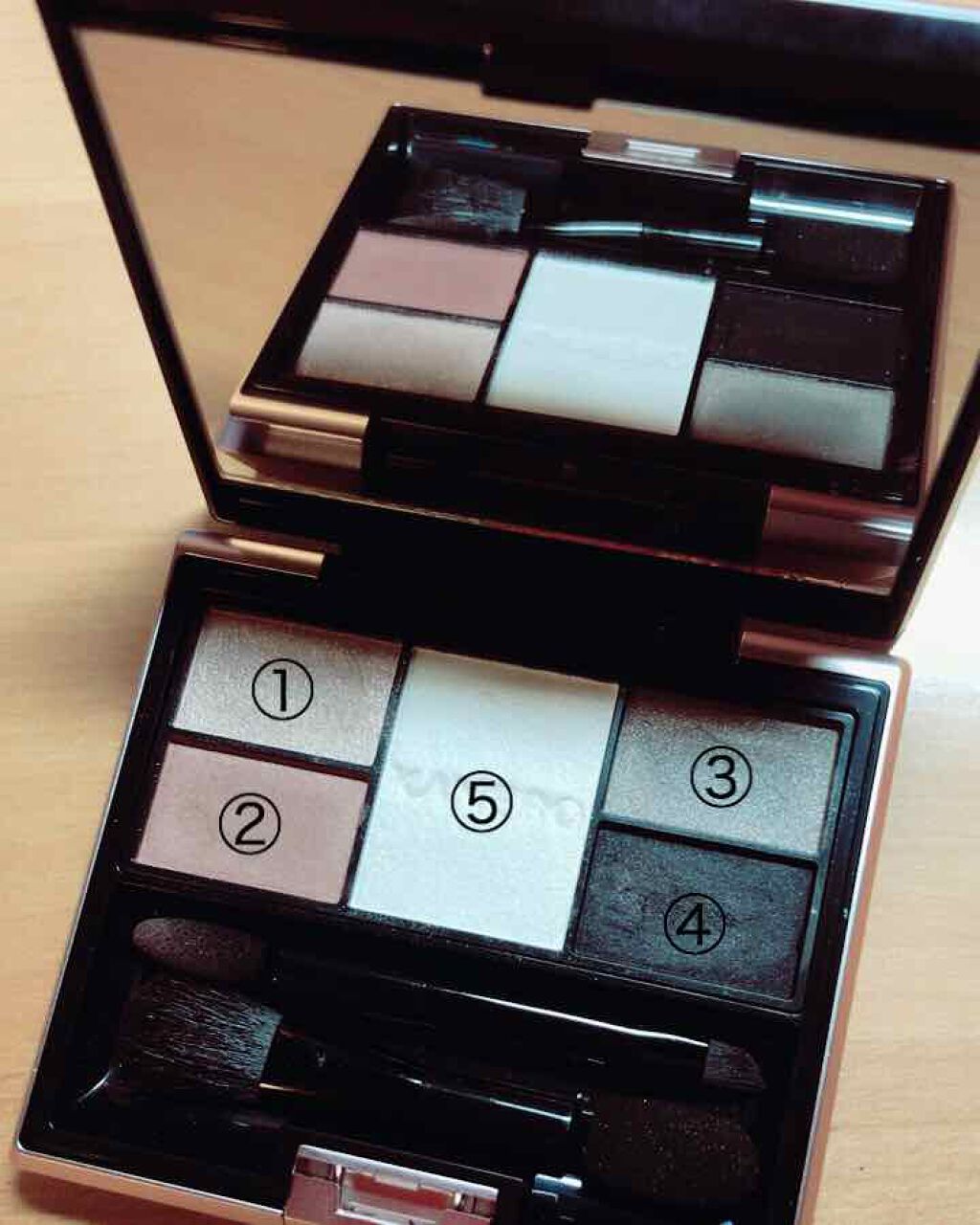 カネボウ セレクションカラーズアイシャドウ/KANEBO/アイシャドウパレットを使ったクチコミ(2枚目)