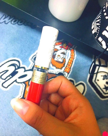 グロッシー リップ カラー/PAUL & JOE BEAUTE/口紅を使ったクチコミ(2枚目)