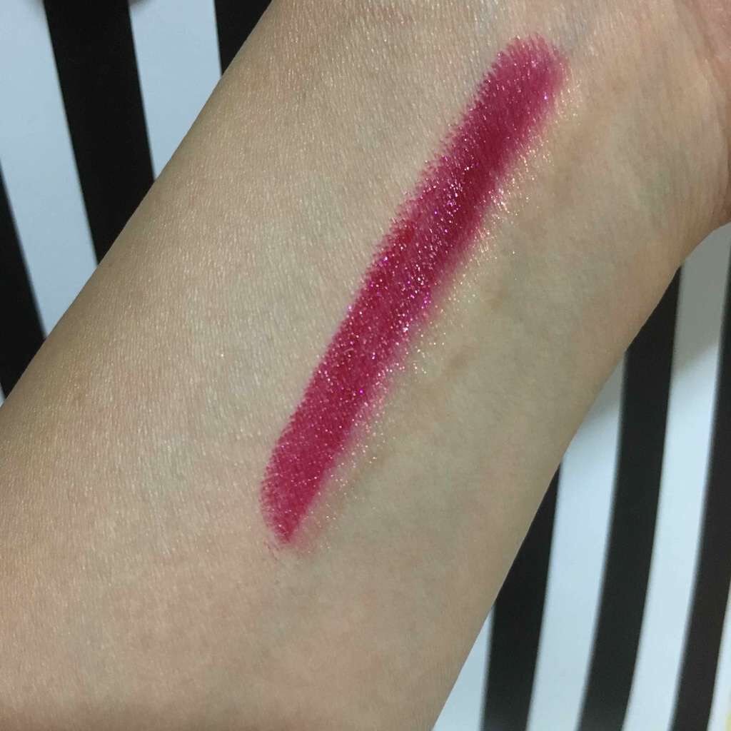 リップ フラッシュ ビッテン ストロボ/MAYBELLINE NEW YORK/口紅を使ったクチコミ（2枚目）