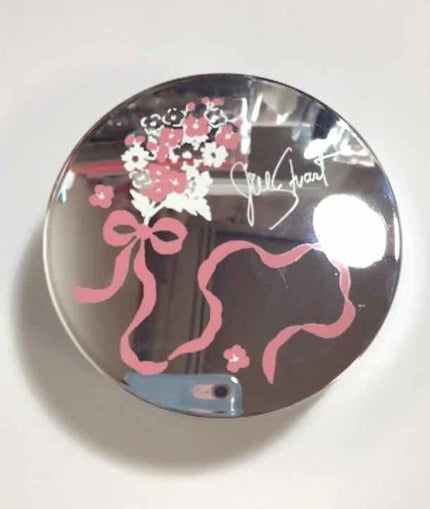 JILL STUART ピュアエッセンス クッションコンパクトのクチコミ「ジルスチュアートのピュアエッセンスコンパクトの103です!限定キットはすぐに売り切れてしまいま.....」(1枚目)