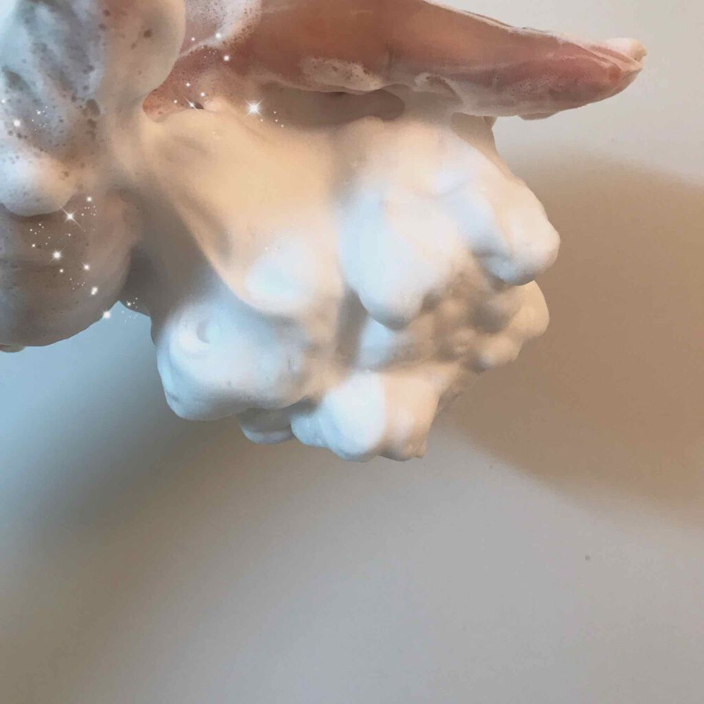 ニベア クリームケア洗顔料 とてもしっとり/ニベア/洗顔フォームを使ったクチコミ(2枚目)