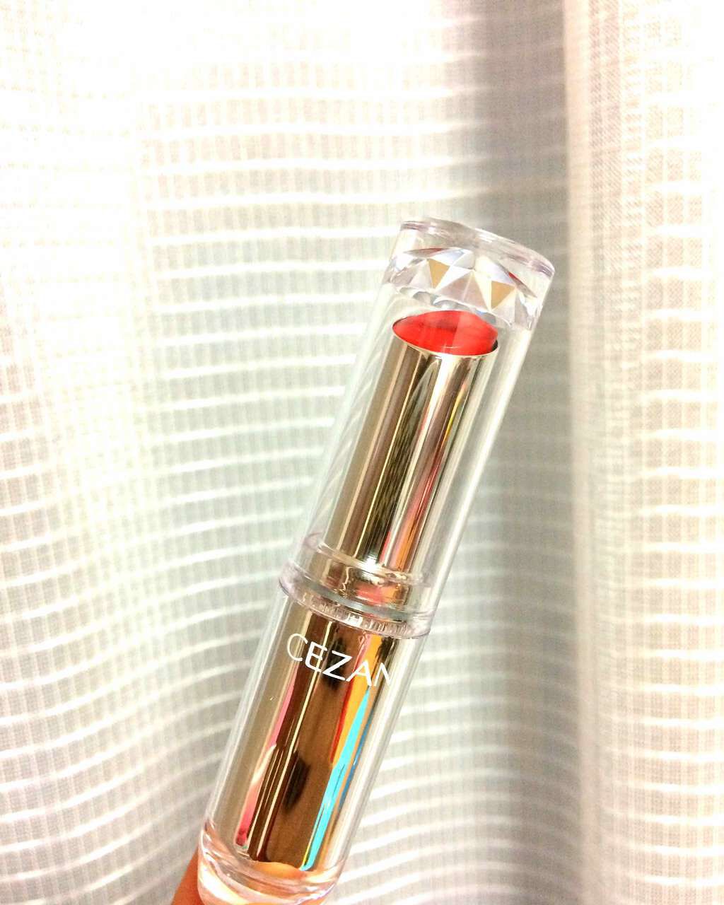 ラスティンググロスリップ/CEZANNE/口紅を使ったクチコミ（2枚目）